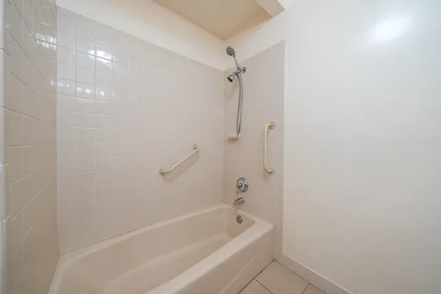 a view of a garage room