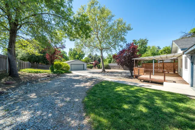 $420,000 | 77 Wilshire Drive, Redding, CA 96002