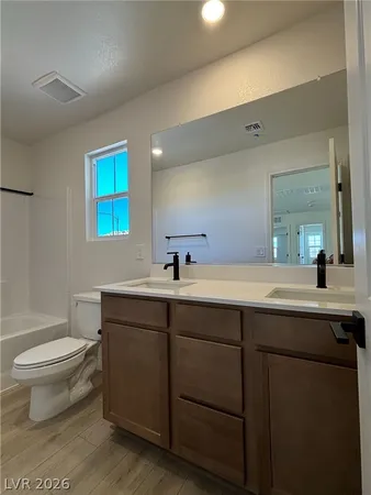 $2,200 | 2486 Palizzi Court, Henderson, NV 89044