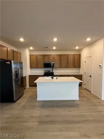 $2,200 | 2486 Palizzi Court, Henderson, NV 89044