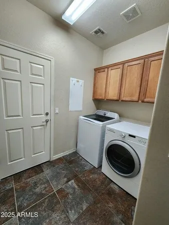 $2,200 | 26545 North Babbling Brook Drive, Phoenix, AZ 85083