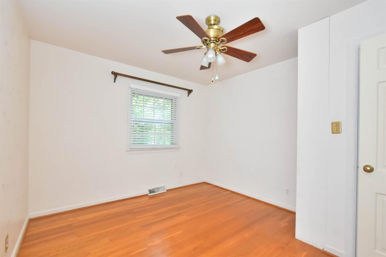 3129 Montavesta Road Lexington, KY 40502 - Photo 29 of 29 Listing Photo