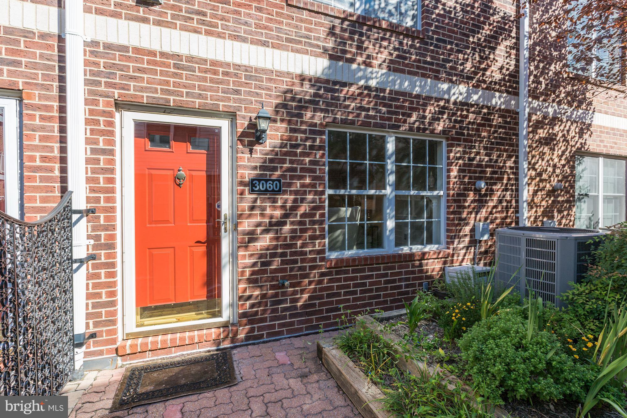 3060 South Glebe Road Arlington, VA 22206 - Photo 27 of 30 Exterior (Rear)