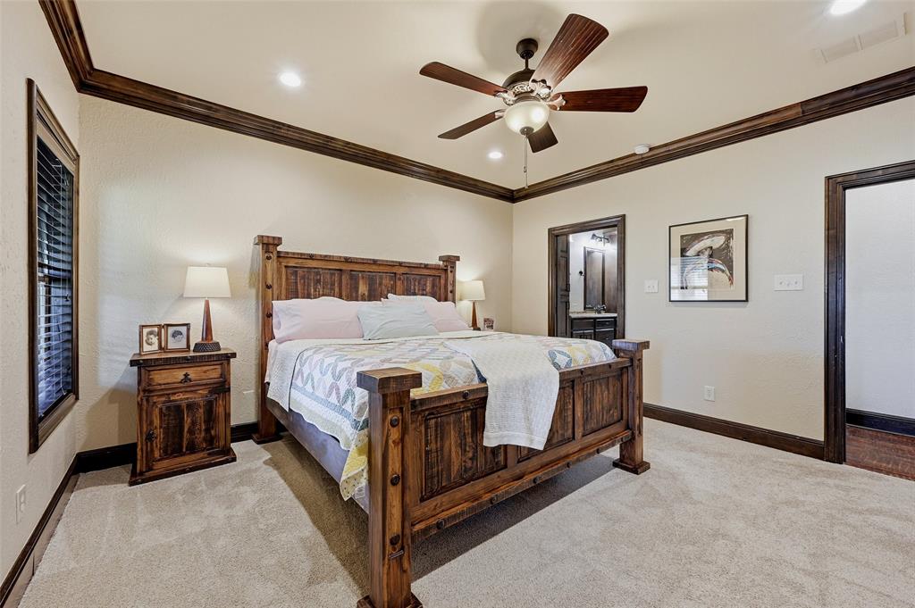 10531 Cole Road Pilot Point, TX 76258 - Photo 34 of 40
