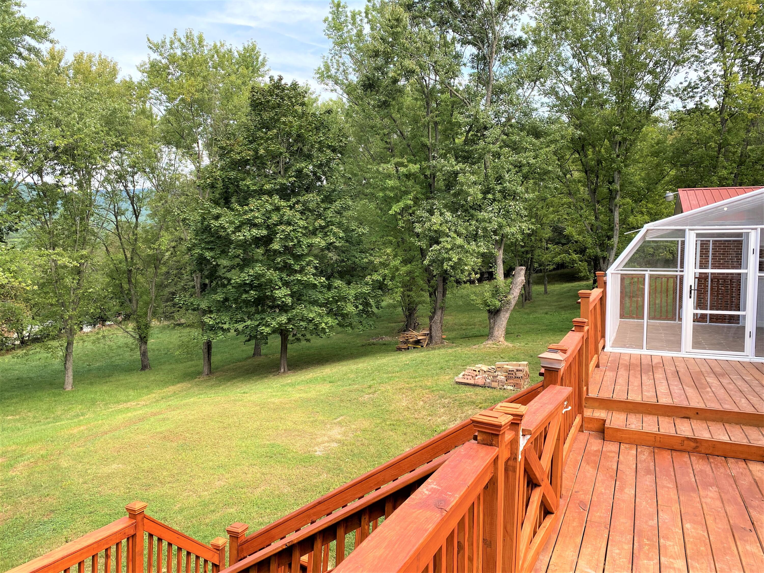 1520 Reynolds Road Southeast Roanoke, VA 24014 - Photo 6 of 28 6