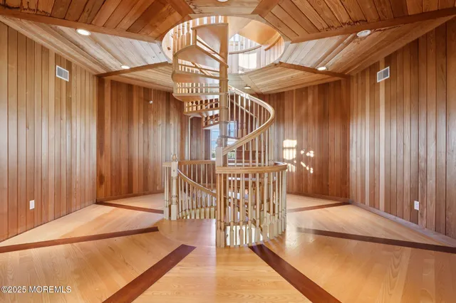 $30,000 | 125 Highway 35, Mantoloking, NJ 08738