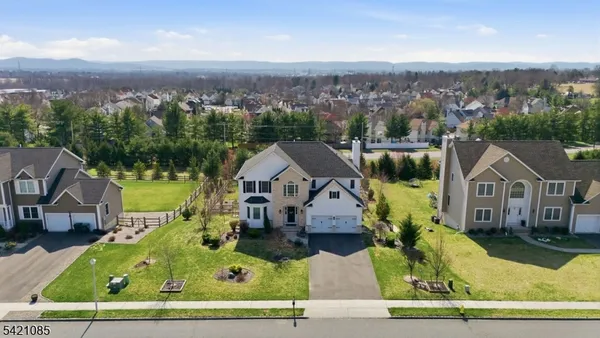 $670,000 | 13 Jacob Way, Phillipsburg, NJ 08865