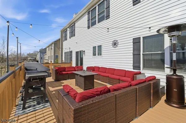 $670,000 | 13 Jacob Way, Phillipsburg, NJ 08865