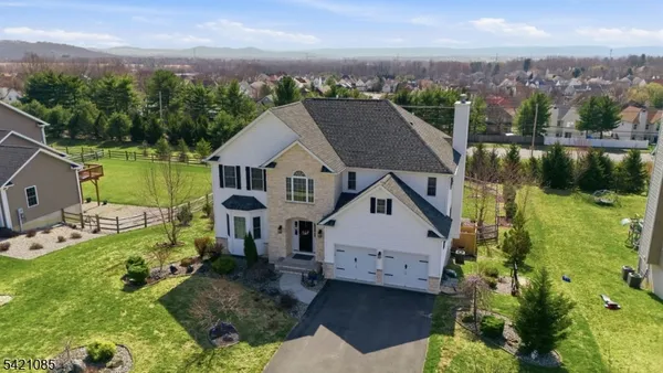 $670,000 | 13 Jacob Way, Phillipsburg, NJ 08865
