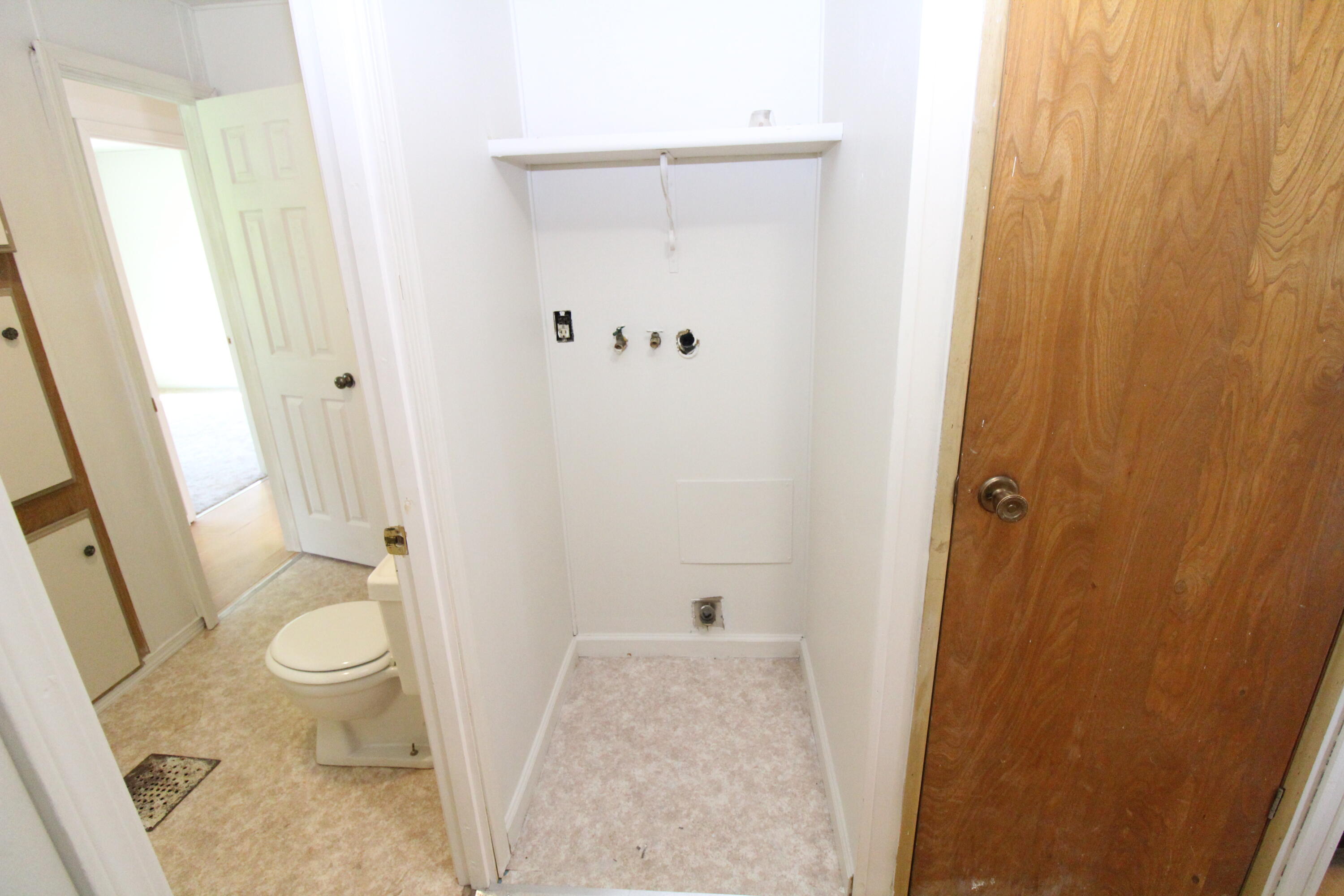 355 Verde Lane Merlin, OR 97532 - Photo 22 of 38 IMG_1999