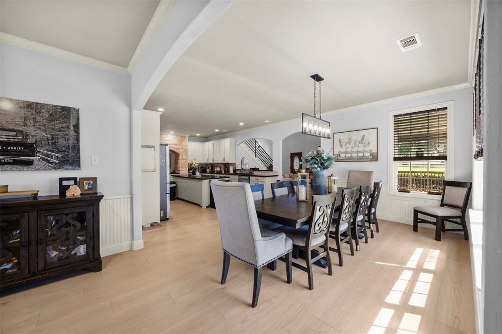 3175 Collins Road Burleson, TX 76028 - Photo 16 of 40