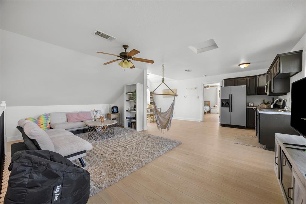 3175 Collins Road Burleson, TX 76028 - Photo 36 of 40