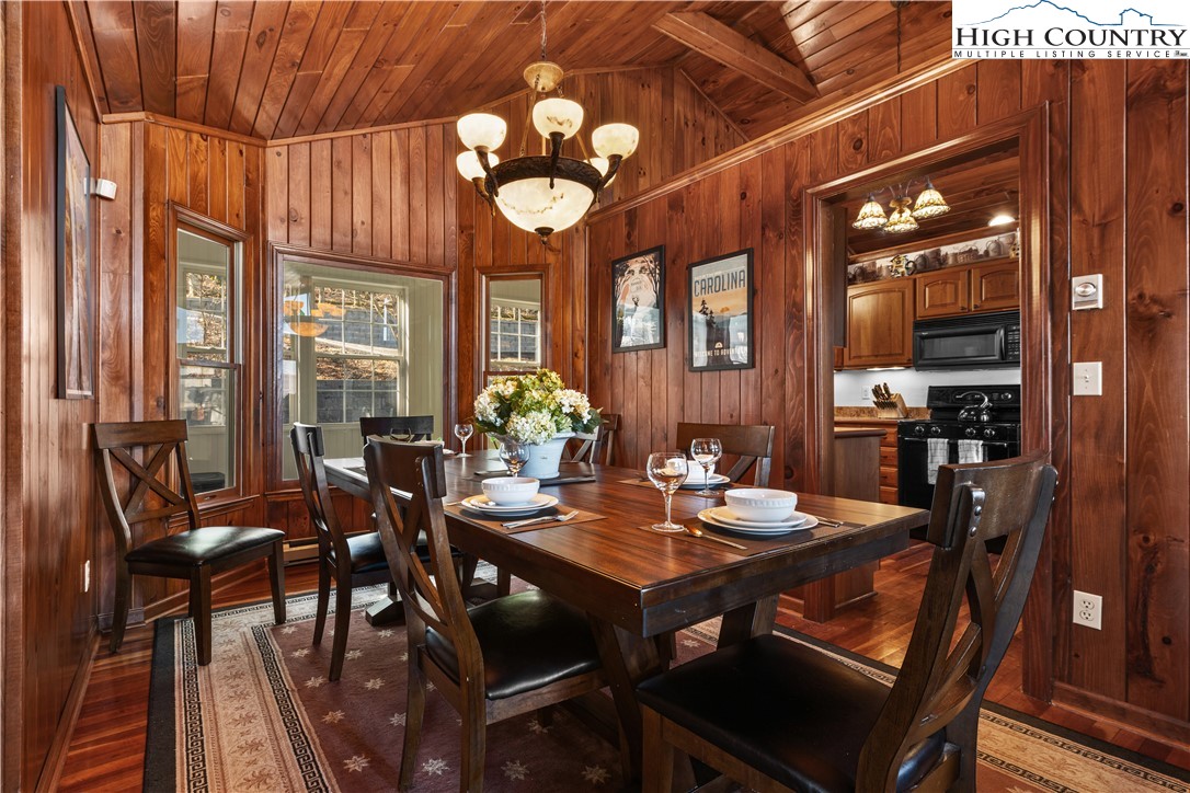 570 Running Deer Trail Boone, NC 28607 - Photo 11 of 50 Gallery Image 11