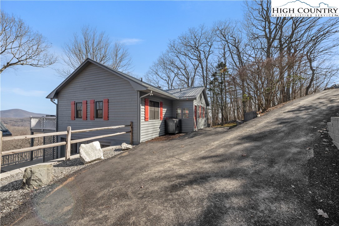 570 Running Deer Trail Boone, NC 28607 - Photo 42 of 50 Gallery Image 42