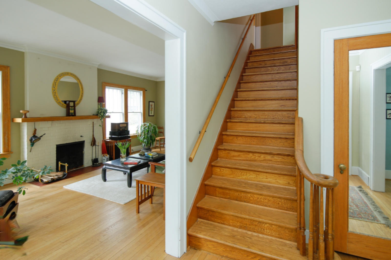 916 Short Road Kalamazoo, MI 49008 - Photo 13 of 26 916 Short Rd-113