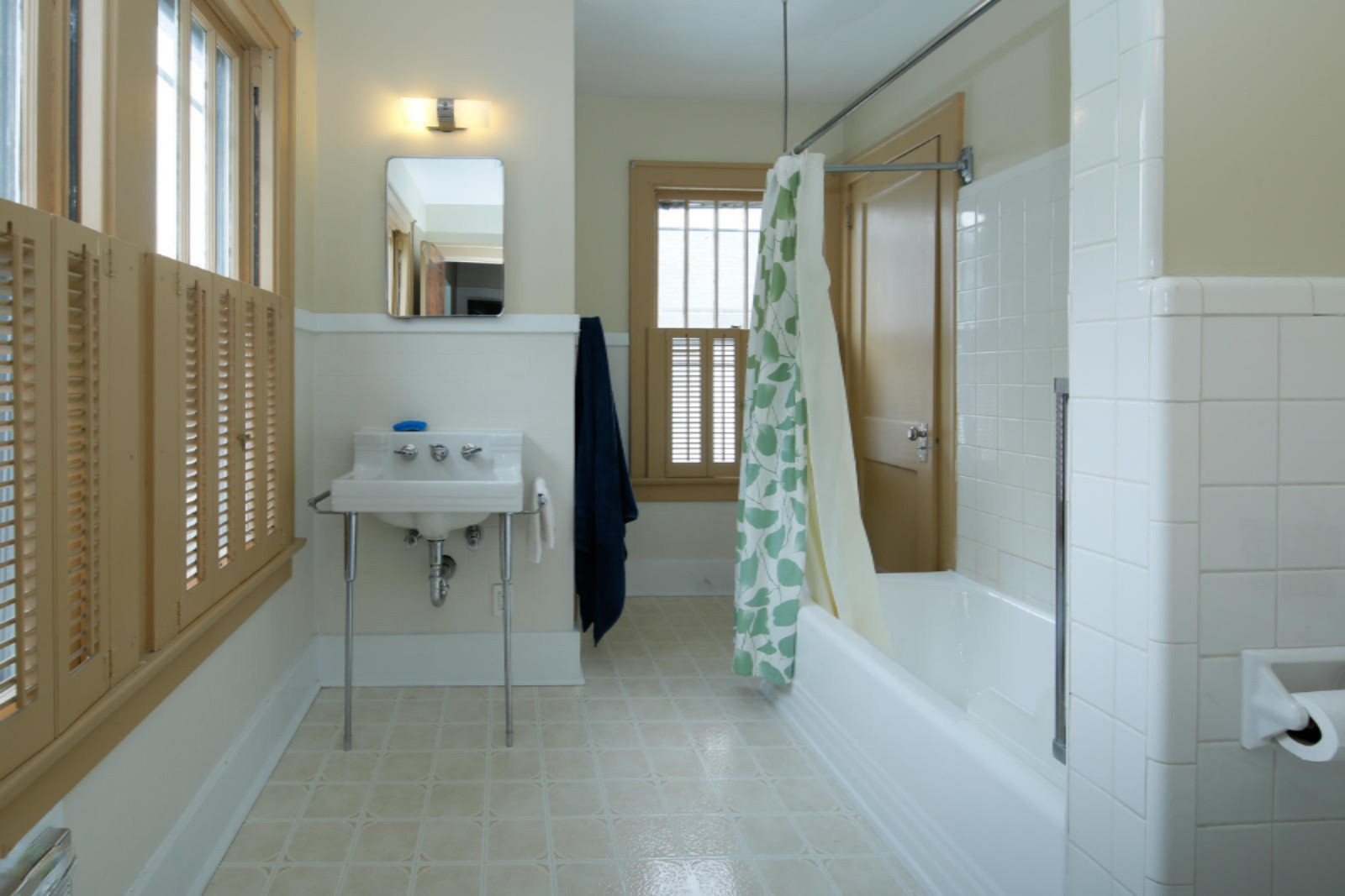 916 Short Road Kalamazoo, MI 49008 - Photo 20 of 26 916 Short Rd-120