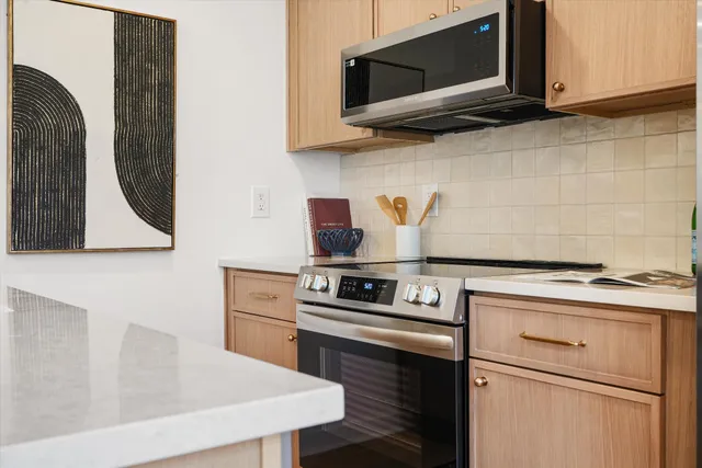 $480,000 | 2129 Acklen Avenue, Unit 13, Nashville, TN 37212