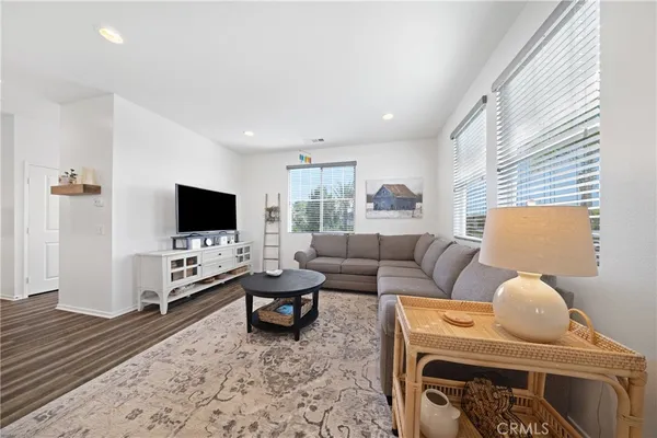 $819,000 | 1289 Via Fanal, Oceanside, CA 92056