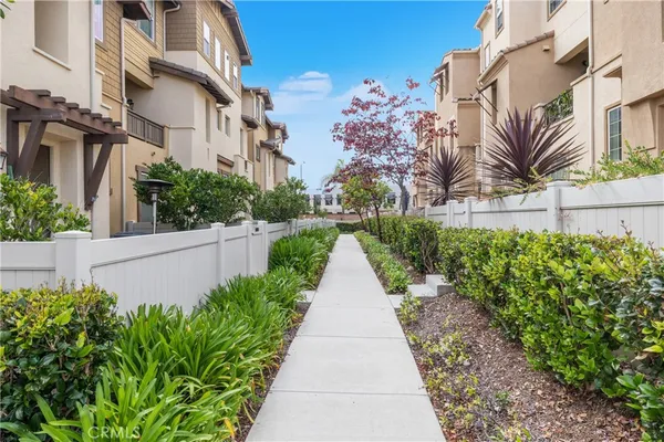 $819,000 | 1289 Via Fanal, Oceanside, CA 92056
