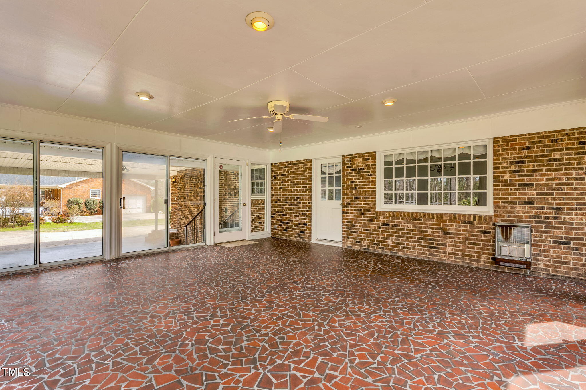 1192 Princeton Kenly Road Kenly, NC 27542 - Photo 31 of 48 33-web-or-mls-P1453244