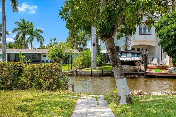 $9,500 | 1140 Rainbow Drive, Naples, FL 34104