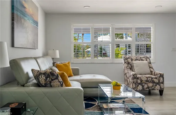 $9,500 | 1140 Rainbow Drive, Naples, FL 34104