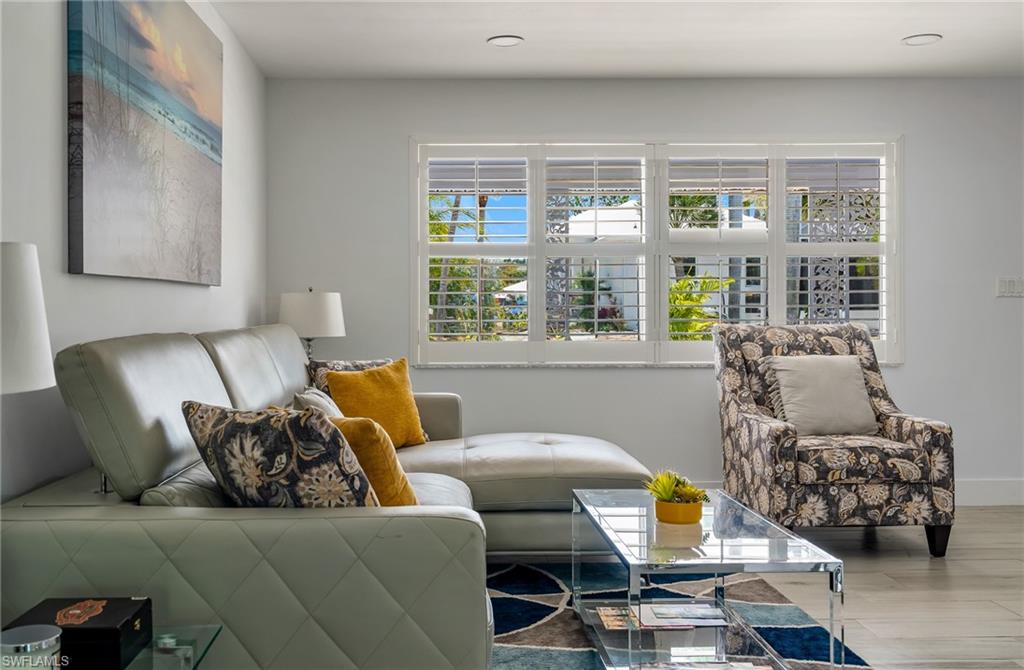 1140 Rainbow Drive Naples, FL 34104 - Photo 3 of 46