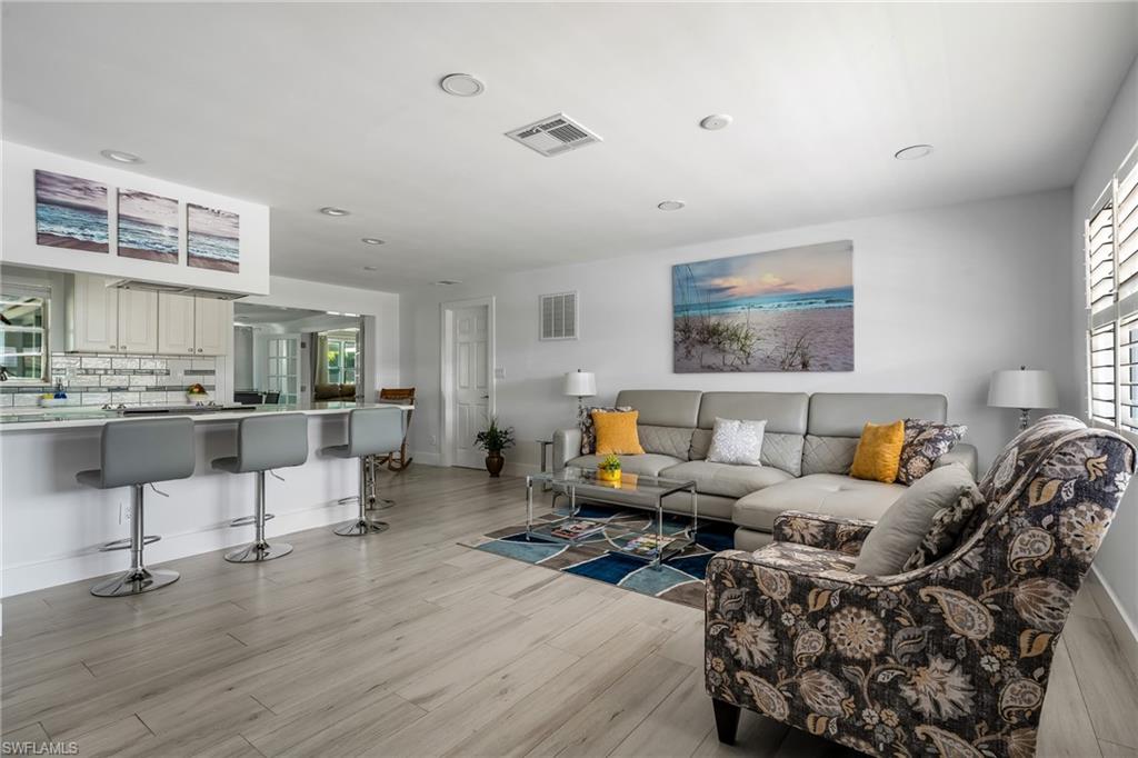 1140 Rainbow Drive Naples, FL 34104 - Photo 4 of 46