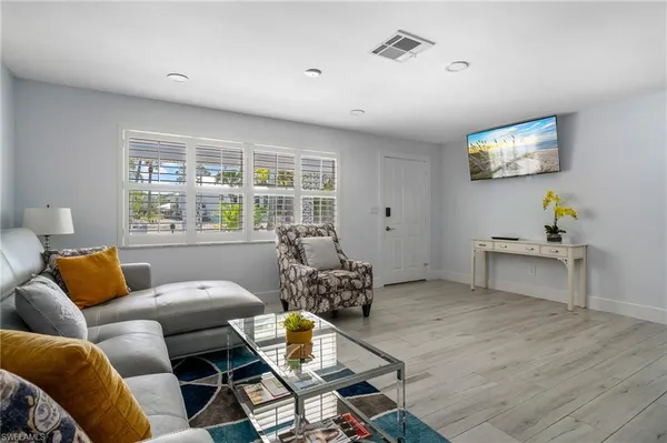 $9,500 | 1140 Rainbow Drive, Naples, FL 34104