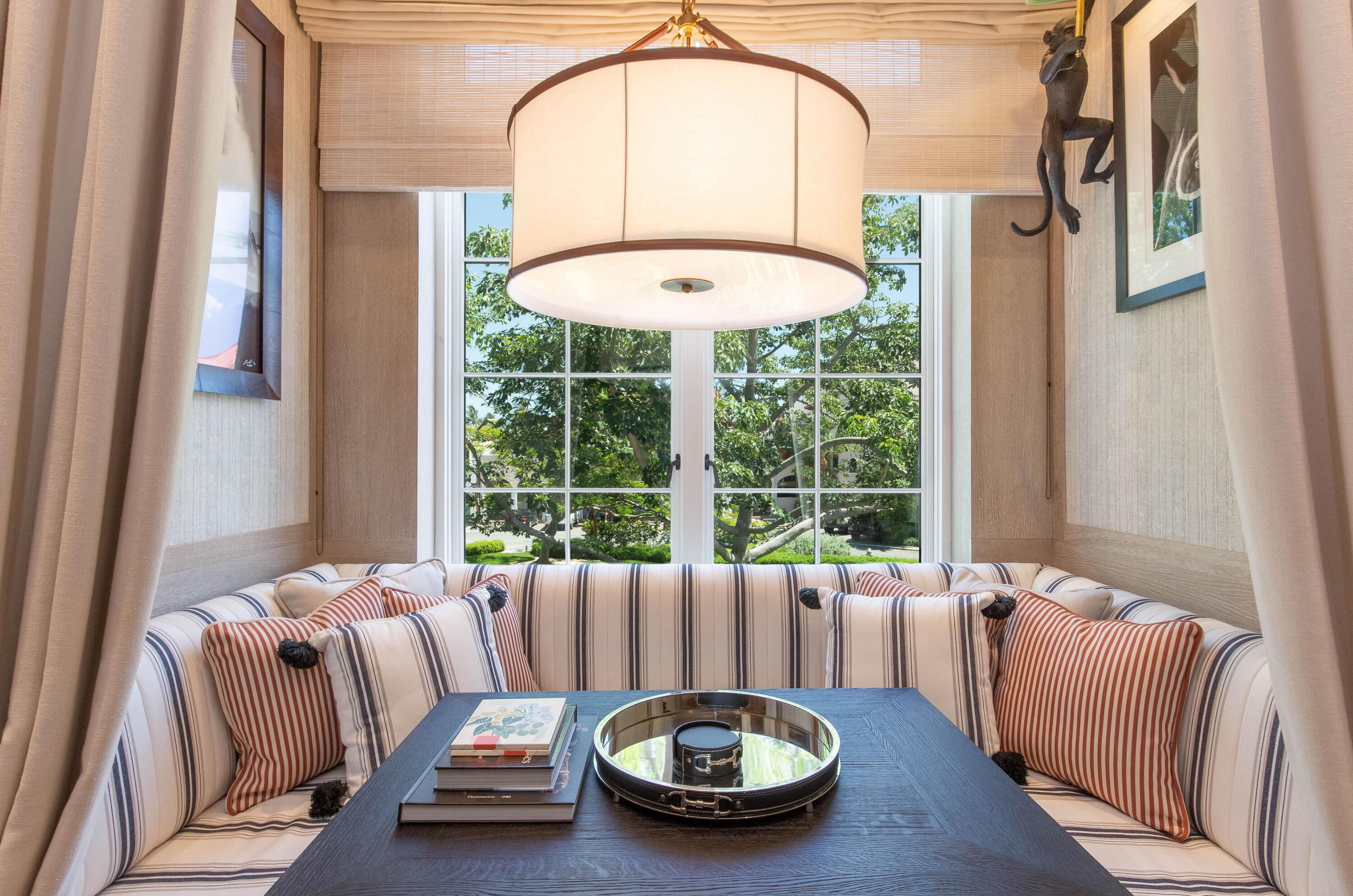 236 Phipps Plaza, Unit D Palm Beach, FL 33480 - Photo 24 of 55 a bed room with a bed and a window