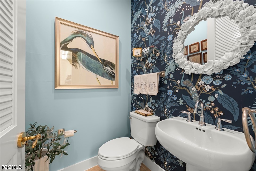 2548 Wulfert Road Sanibel, FL 33957 - Photo 35 of 42