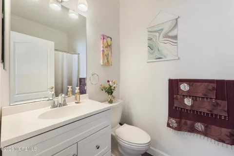 $429,000 | 18 Amberwinds Court, Lakewood, NJ 08701
