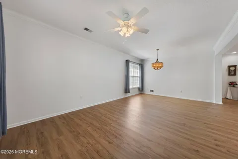 $429,000 | 18 Amberwinds Court, Lakewood, NJ 08701