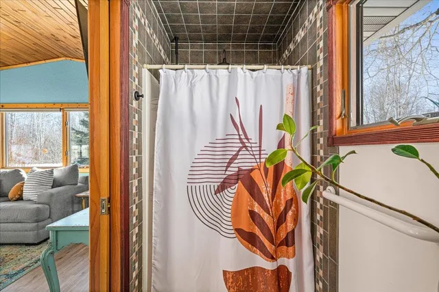 $539,900 | 5756 Maple Grove Road, Duluth, MN 55810