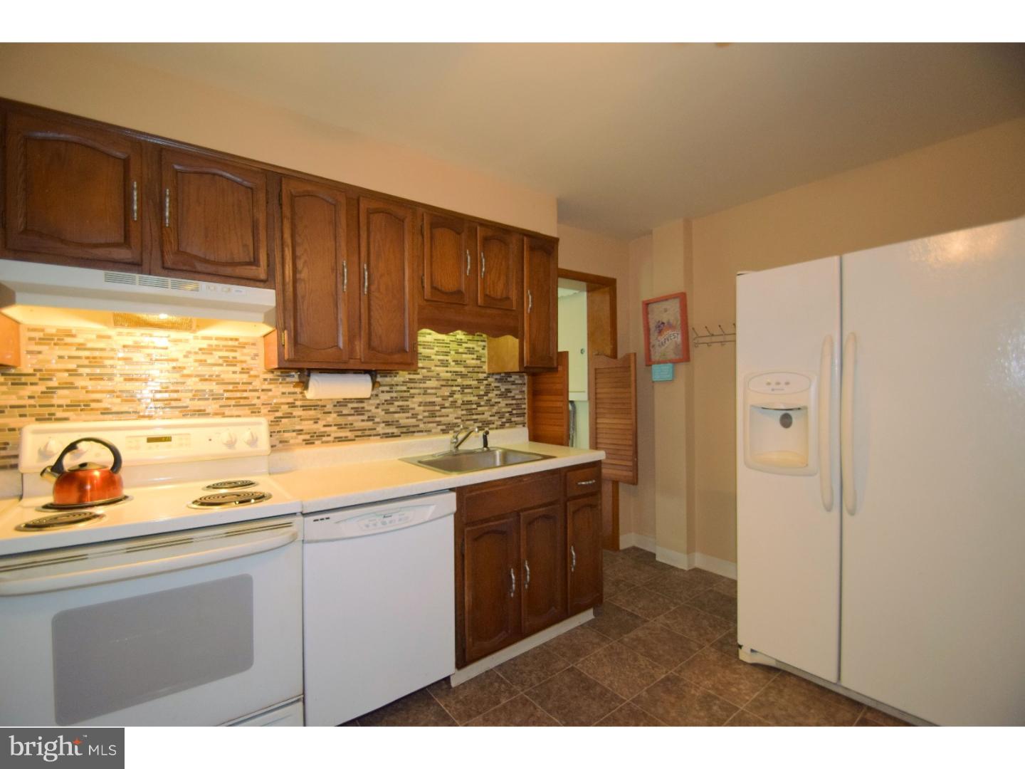319 Nutt Road Phoenixville, PA 19460 - Photo 11 of 24 Kitchen