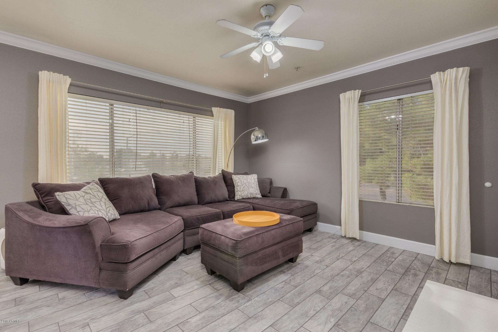 1825 West Ray Road, Unit 2001 Chandler, AZ 85224 - Photo 11 of 44 Living Room
