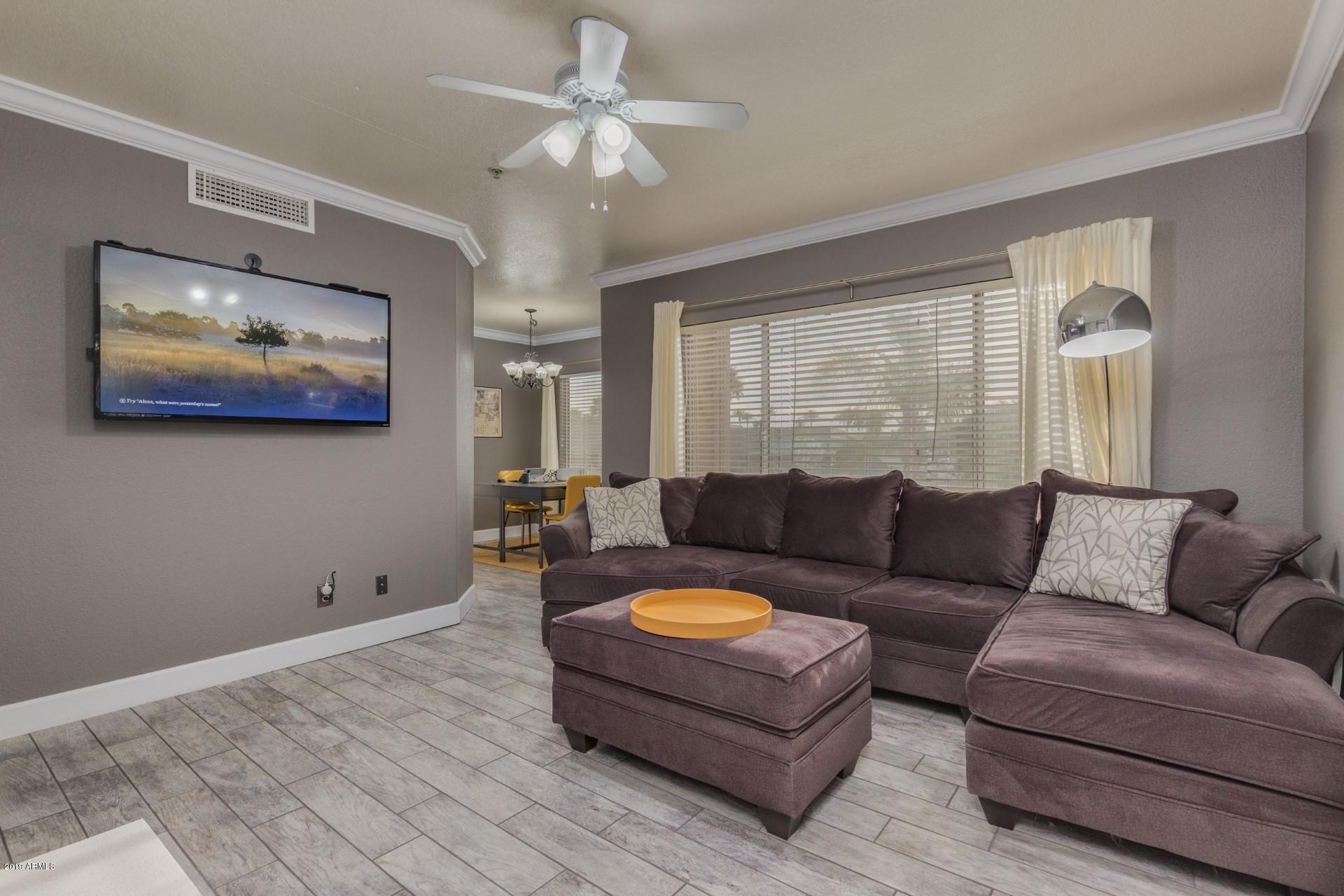 1825 West Ray Road, Unit 2001 Chandler, AZ 85224 - Photo 4 of 44 Living Room