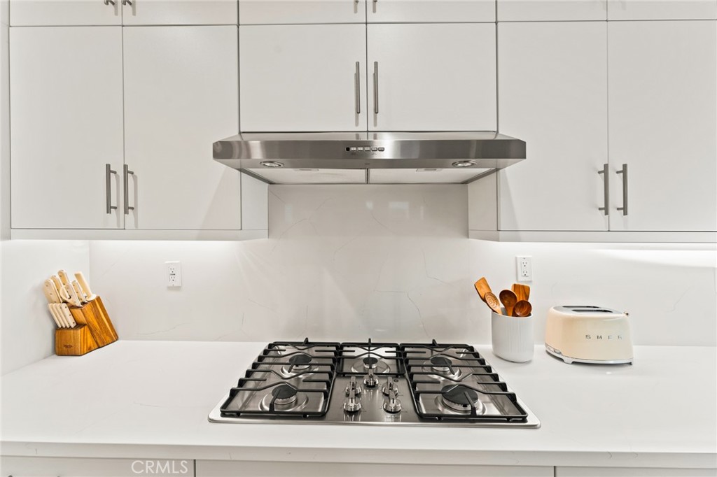 127 Restore Irvine, CA 92618 - Photo 8 of 65