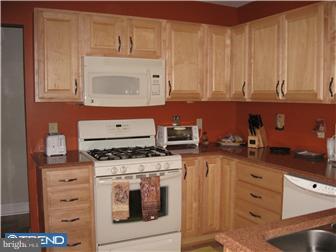 322 Fish Pond Road Glassboro, NJ 08028 - Photo 5 of 12 Gallery Image 5