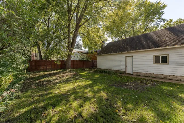 $282,000 | 412 12th Avenue Southeast, Rochester, MN 55904