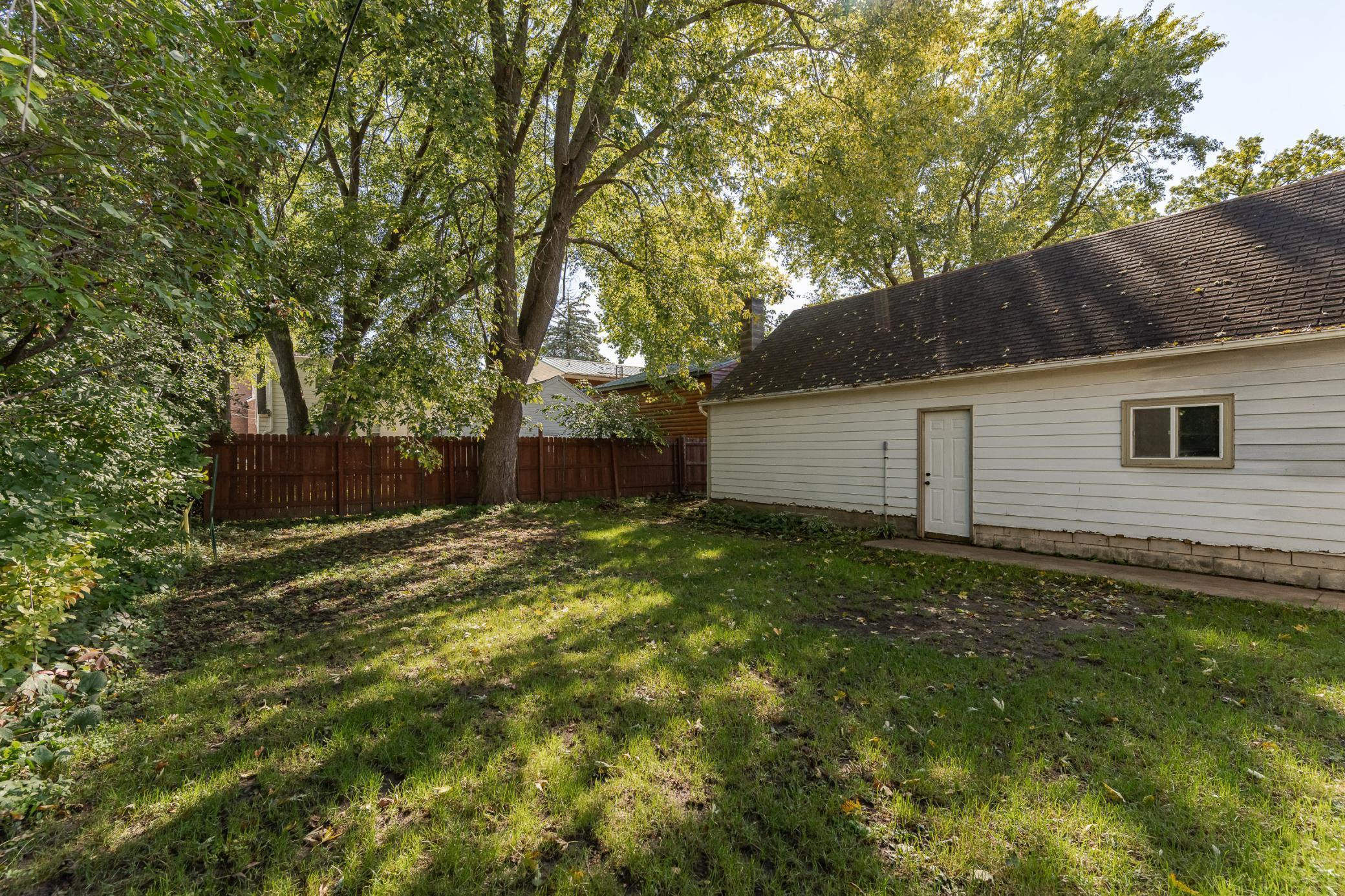 412 12th Avenue Southeast Rochester, MN 55904 - Photo 3 of 29