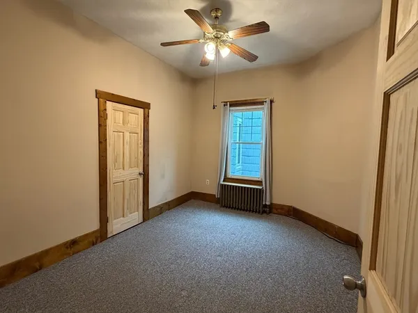 $3,900 | 628 East 3rd Street, Unit 2, Boston, MA 02127