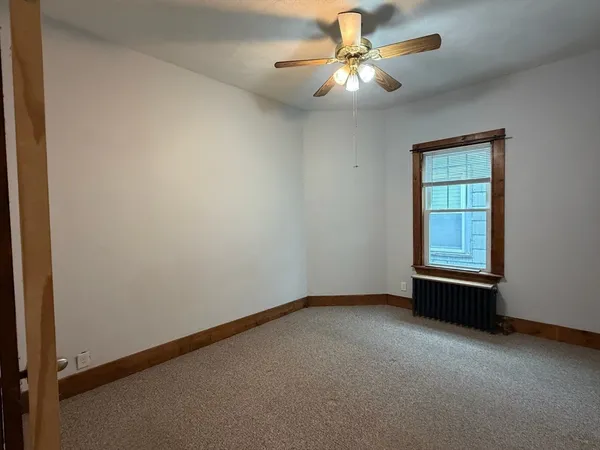 $3,900 | 628 East 3rd Street, Unit 2, Boston, MA 02127