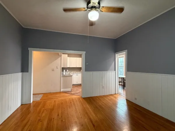 $3,900 | 628 East 3rd Street, Unit 2, Boston, MA 02127