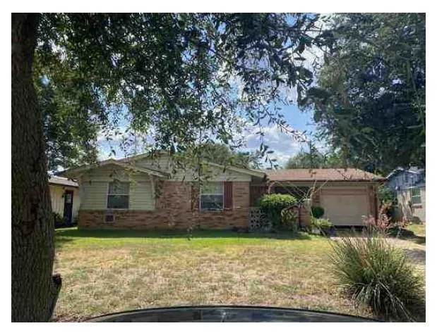 $199,000 | 3617 Pleasant Run Road, Irving, TX 75062