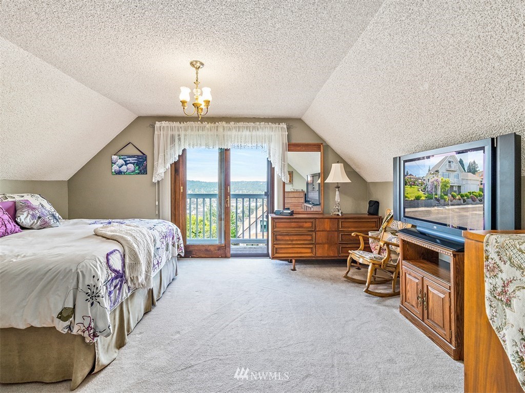 804 Renton Avenue South Renton, WA 98057 - Photo 12 of 20