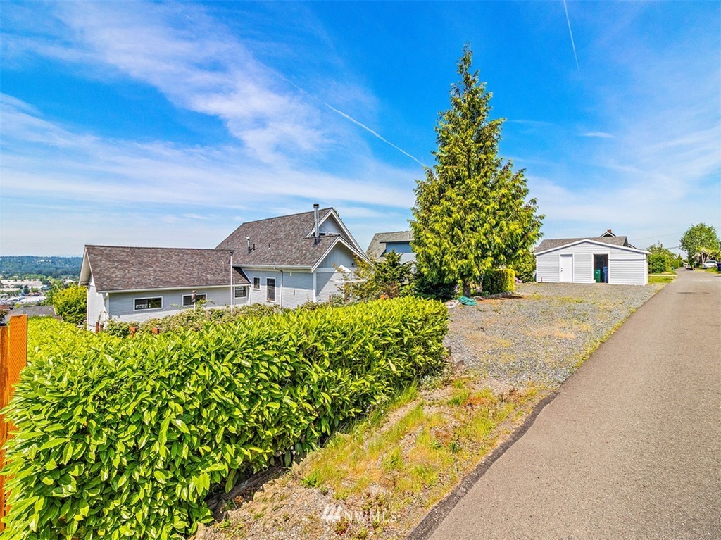 804 Renton Avenue South Renton, WA 98057 - Photo 16 of 20