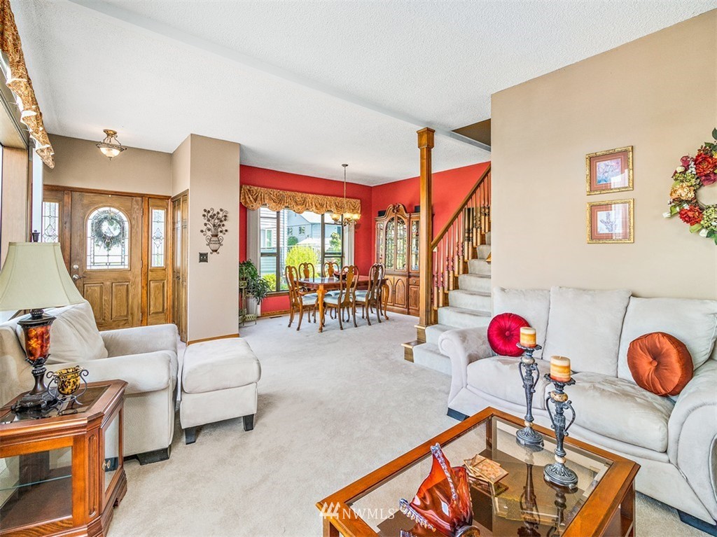 804 Renton Avenue South Renton, WA 98057 - Photo 5 of 20