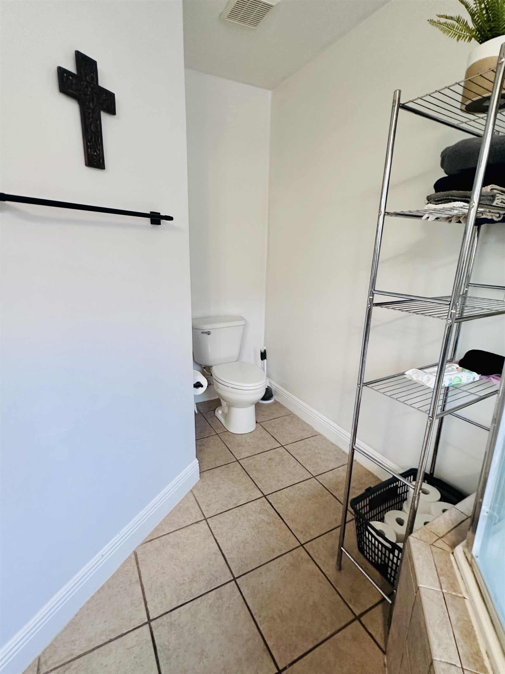 4214 Ridge Haven Road Tallahassee, FL 32305 - Photo 11 of 18