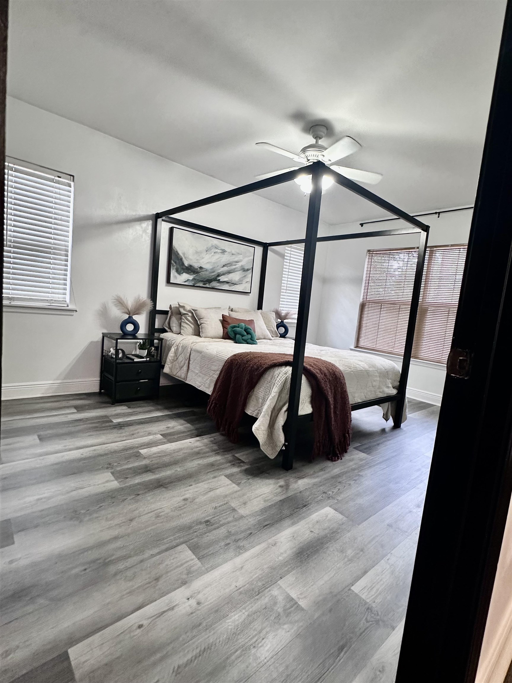 4214 Ridge Haven Road Tallahassee, FL 32305 - Photo 3 of 18